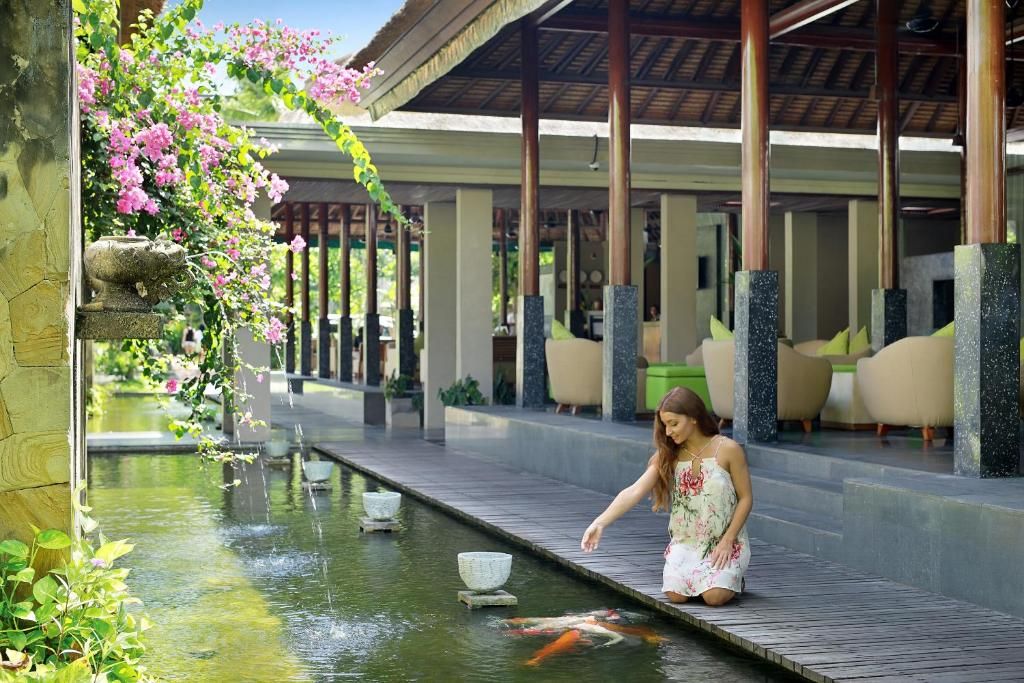 Legian Beach Hotel фото 46