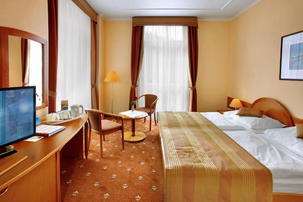 Danubius Health Spa Resort Hvezda-Imperial-Neapol фото 0