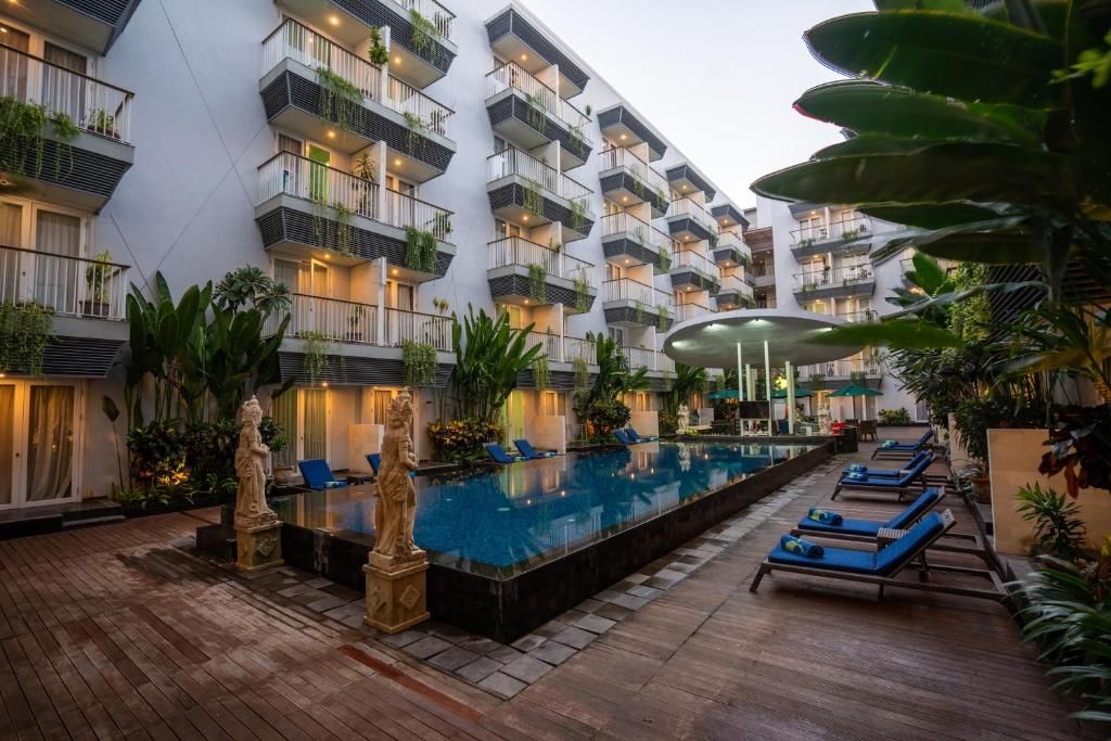 Eden Hotel Kuta фото 9