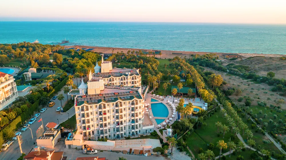 Royal Atlantis Beach Hotel фото 2