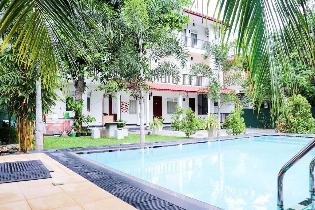 Ritz Gate Kalutara фото 7