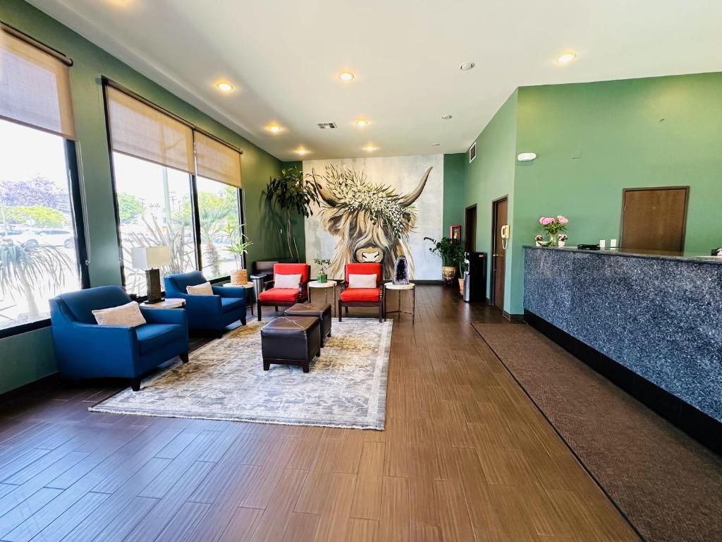 Comfort Inn Near Old Town Pasadena in Eagle Rock CA фото 80