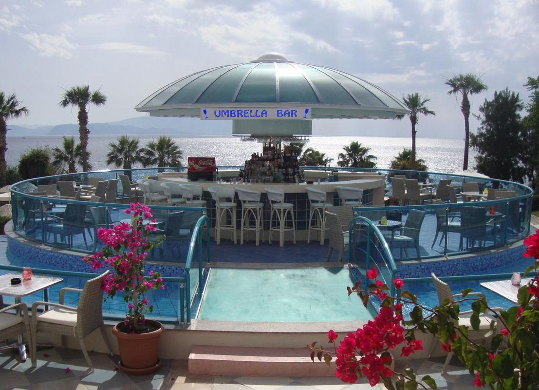 The Grand Blue Sky International Hotel фото 51