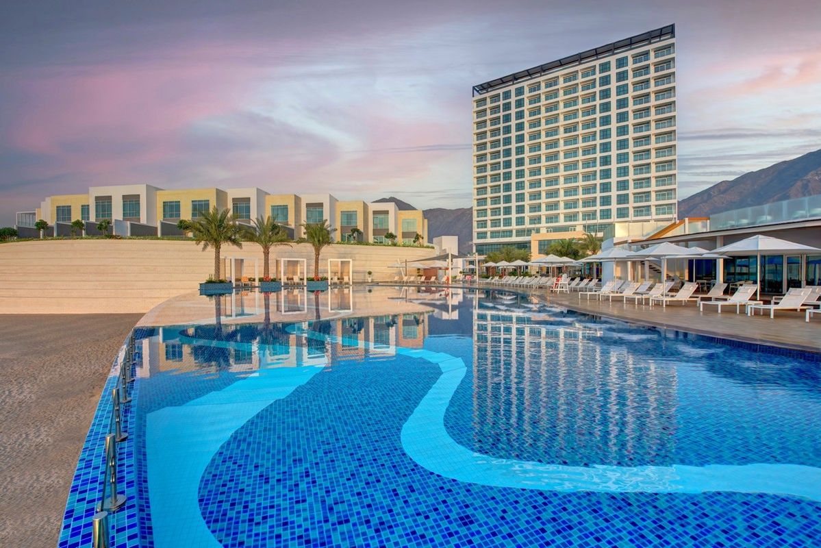 Royal M Al Aqah Beach Resort by Gewan фото 6