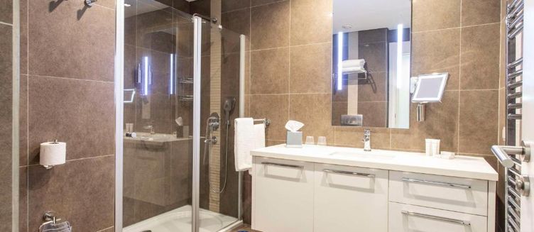 Фото отеля Radisson Residences Avrupa TEM