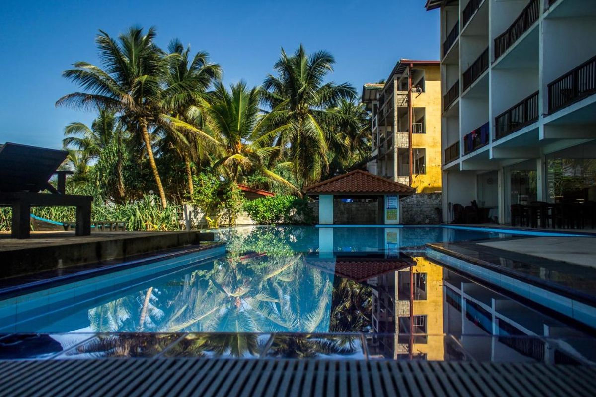 Serendib Beach Resort фото 0
