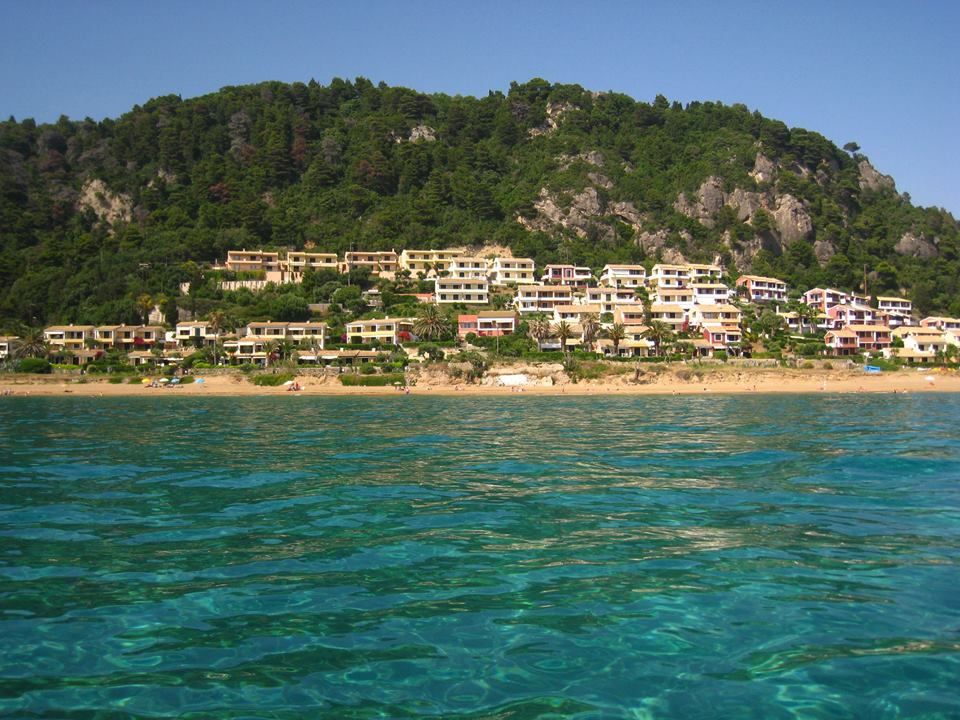 Corfu Glyfada Menigos Beach фото 24
