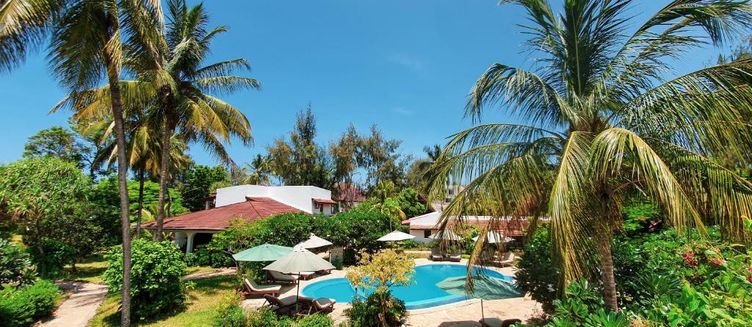Фото отеля Flame Tree Cottages