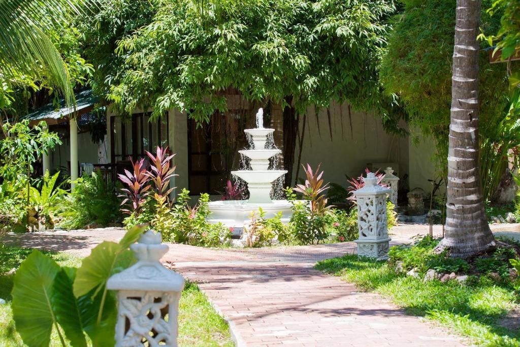 Crystal Bay Yacht Club Beach Resort фото 64