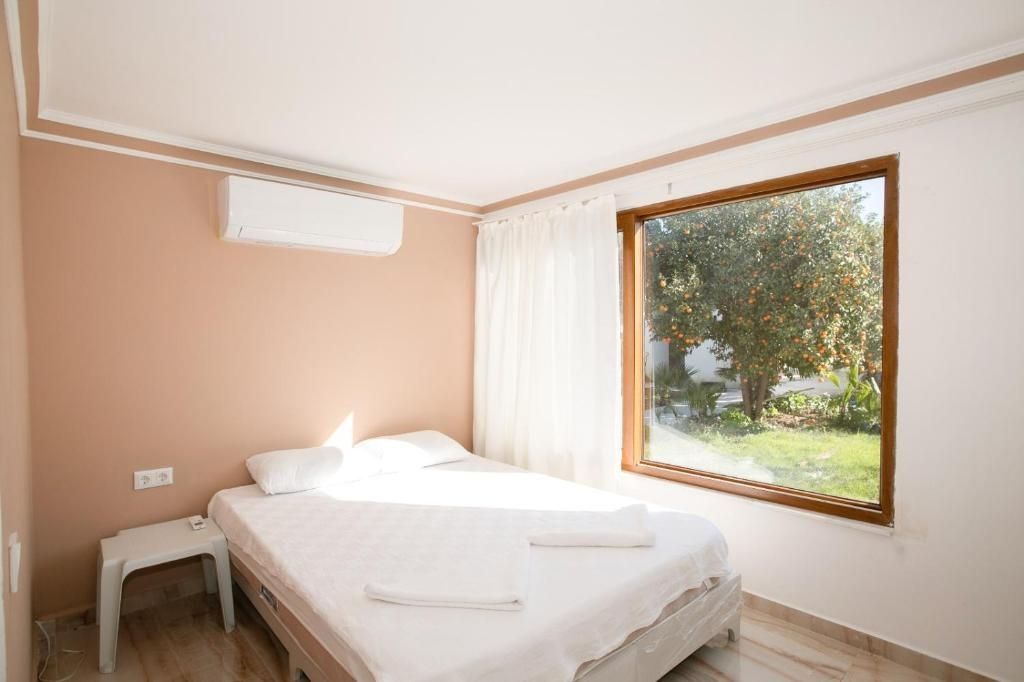 Kiris Garden Hotel фото 4