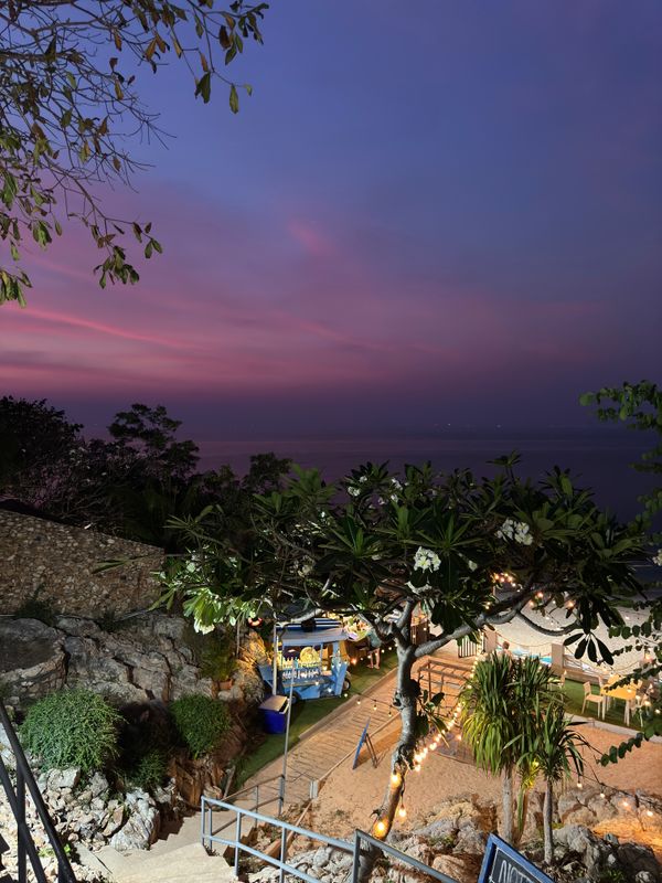 Golden Tulip Pattaya Beach Resort фото 40