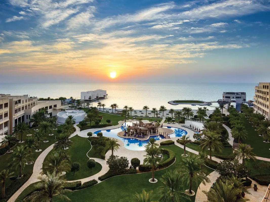Sofitel Bahrain Zallaq Thalassa Sea & Spa фото 1