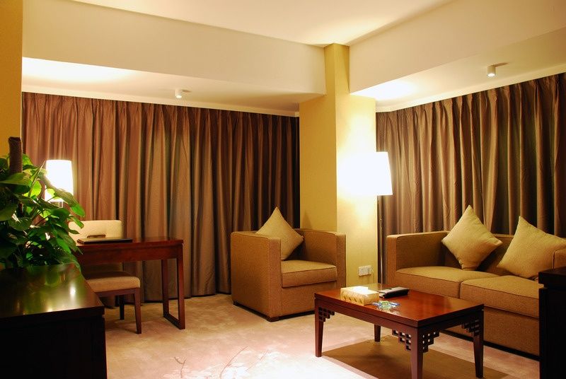 Guangdong Hotel фото 3