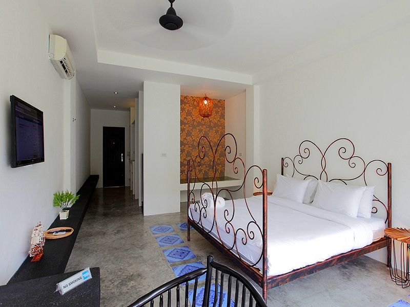 Surintra Boutique Resort фото 34