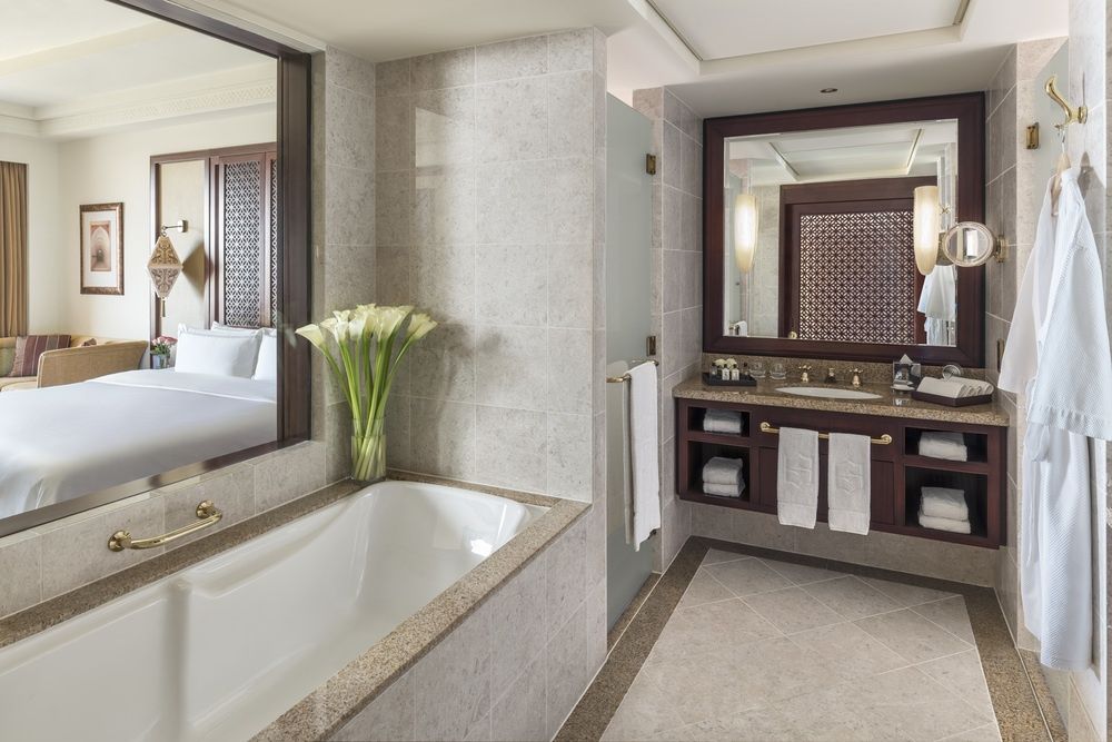 Al Husn Hotel Muscat (Adults Only) фото 51