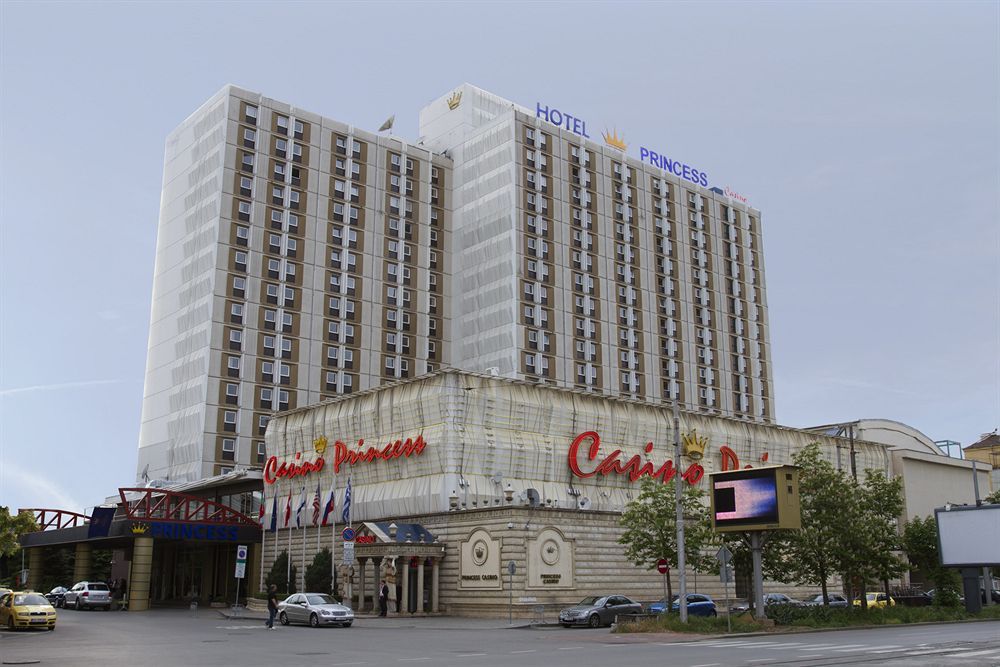 Ramada Sofia фото 33