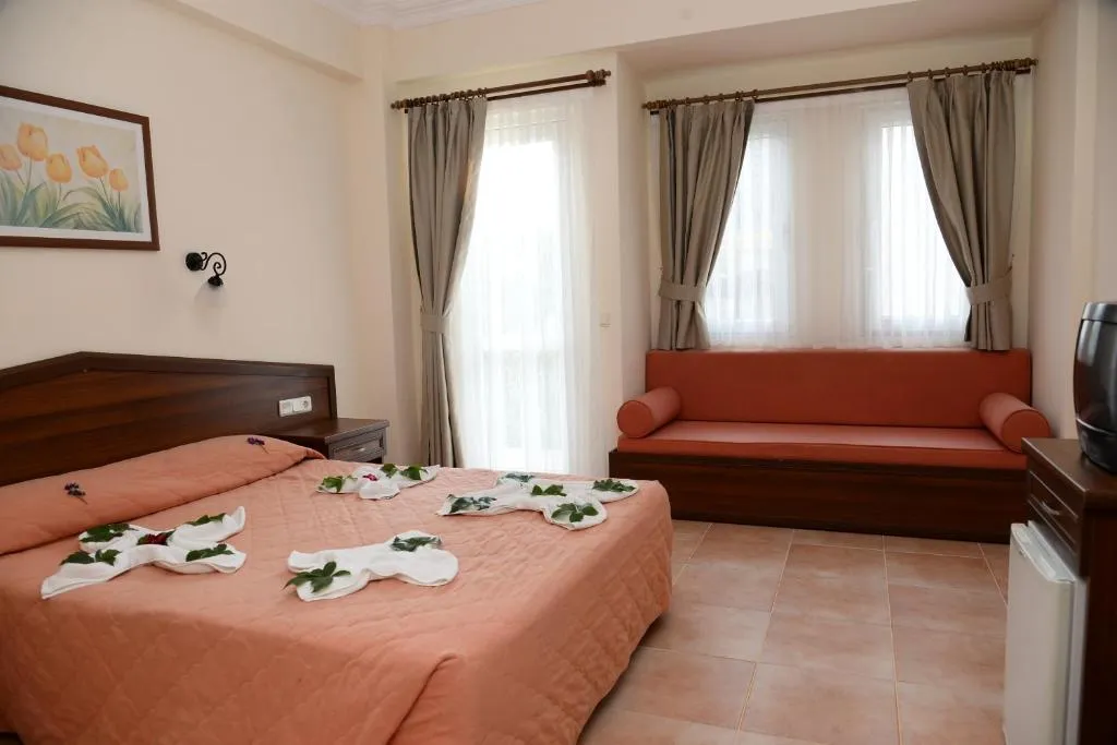 Karbel Beach Hotel фото 2