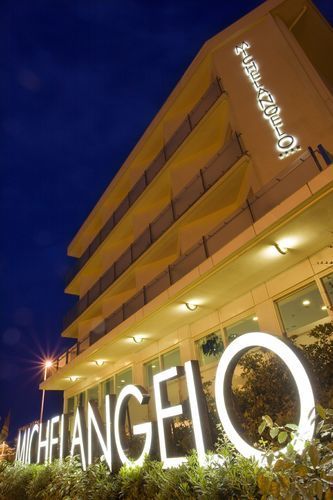 Hotel Michelangelo фото 24