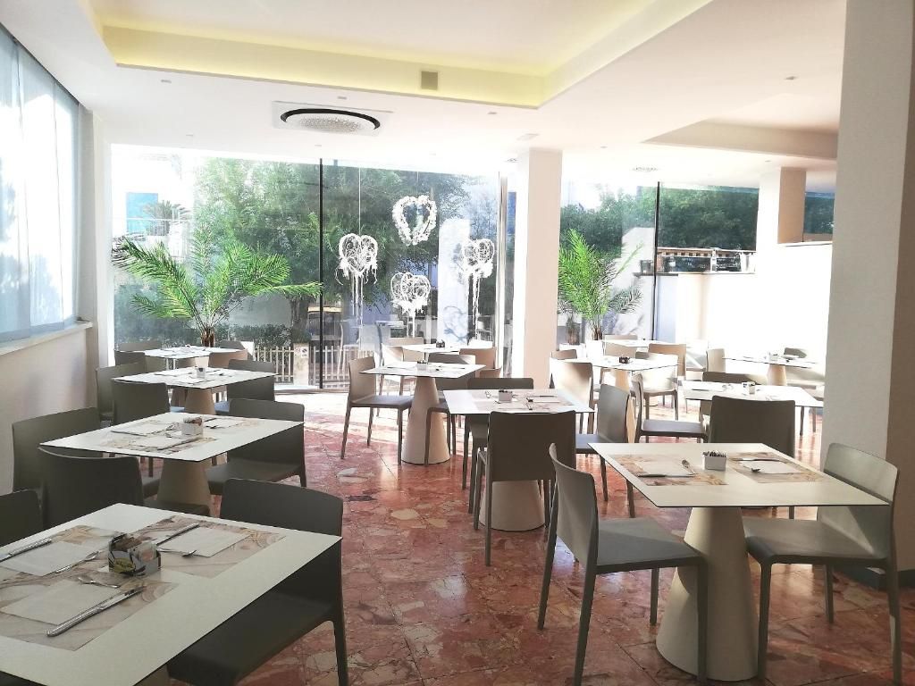 Hotel Ambasciata фото 2
