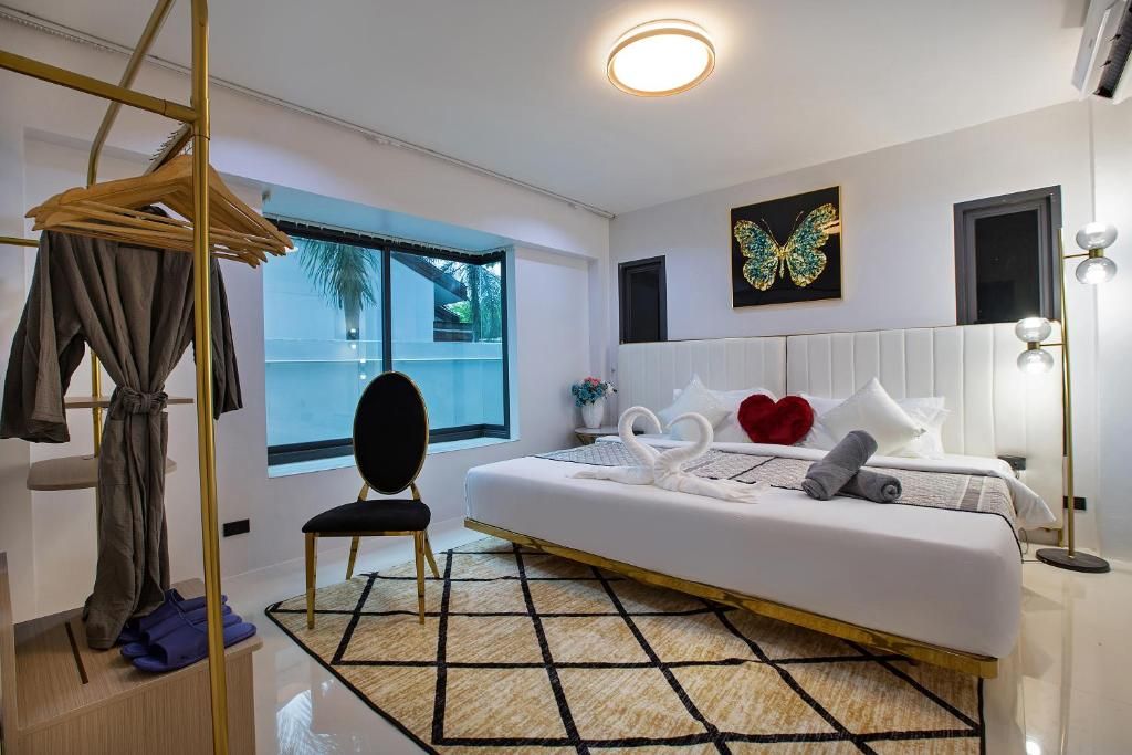 Andaman Seafront Villa Phuket фото 47