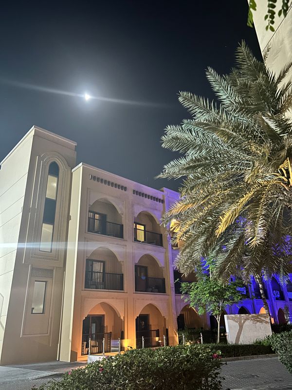 DoubleTree by Hilton Resort & Spa Marjan Island фото 78