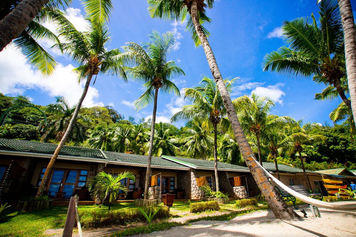 Coco De Mer & Black Parrot Suites фото 19