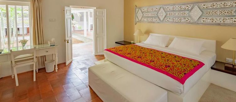 Фото отеля Nyne Hotels Rock Villa