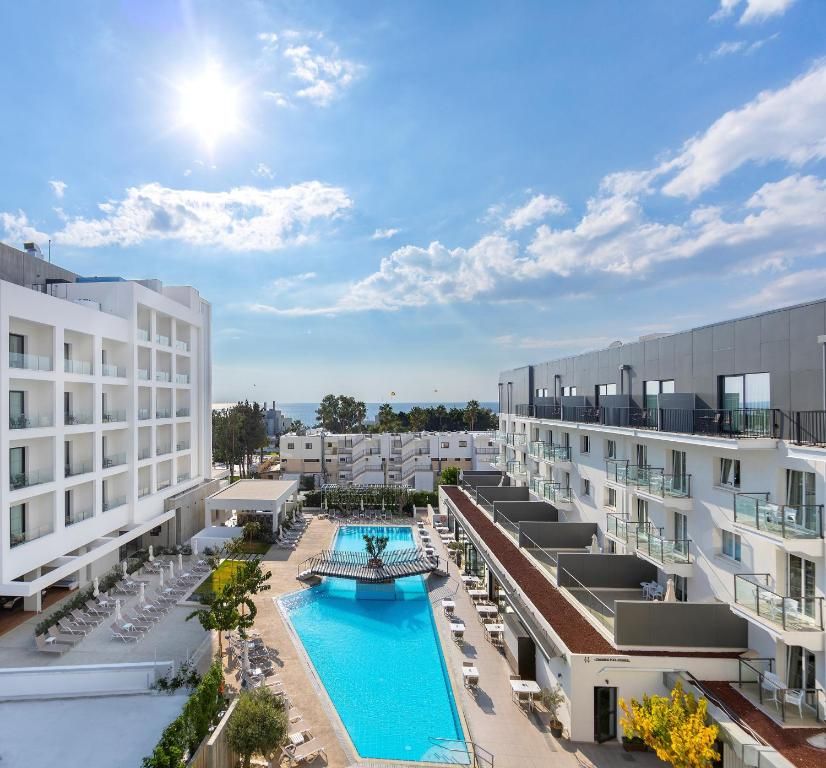 Anemi Hotel and Suites фото 28