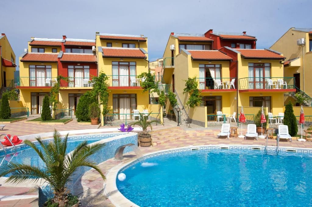 Holiday Village Yalta фото 4