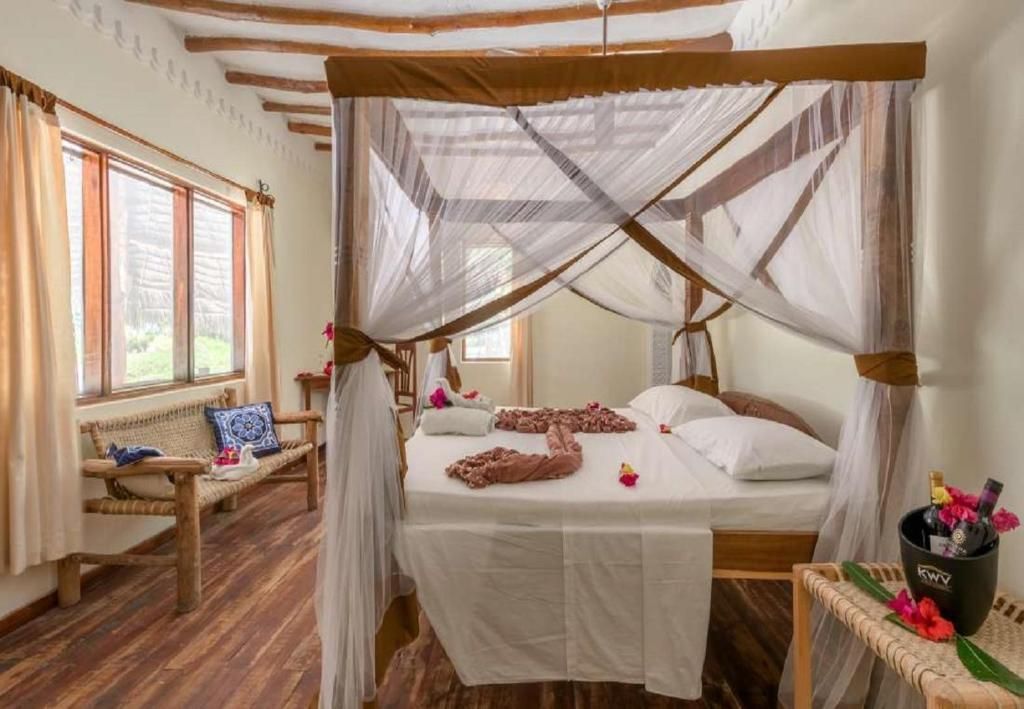 Hakuna Majiwe Beach Lodge фото 88