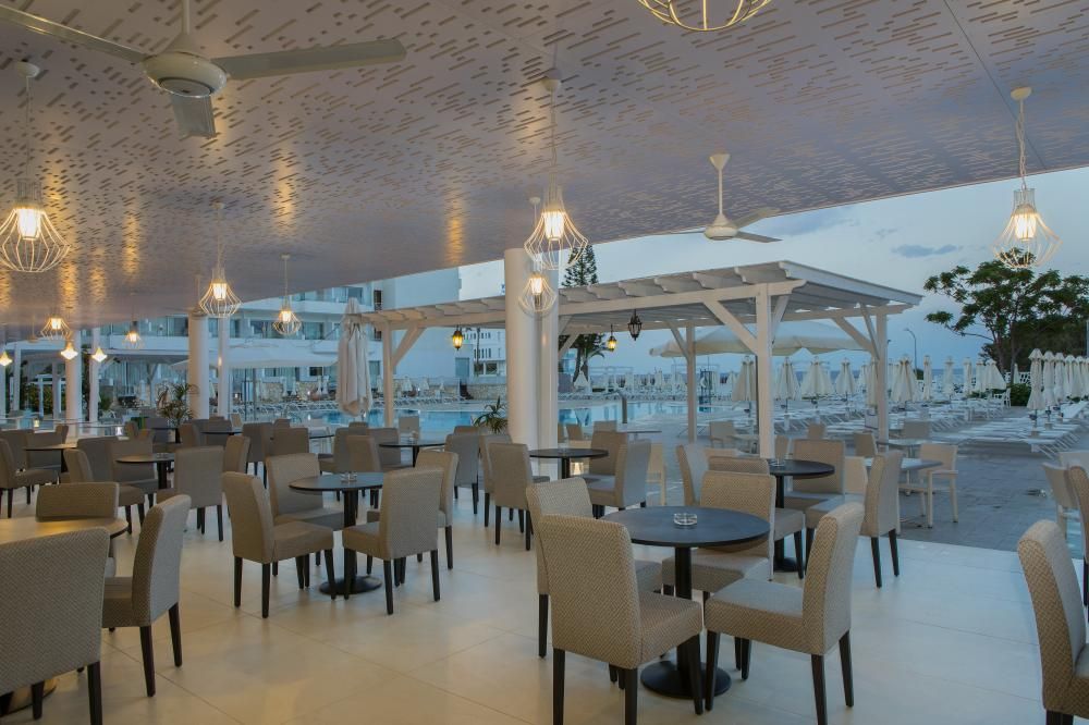 Odessa Beach Hotel фото 31