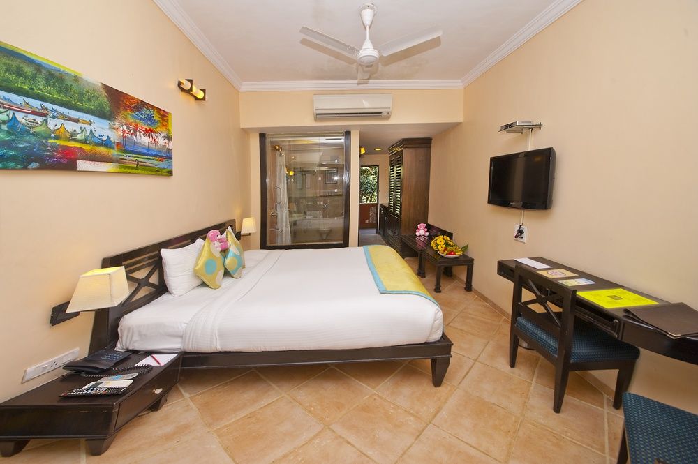 The Baga Marina Beach Resort фото 28