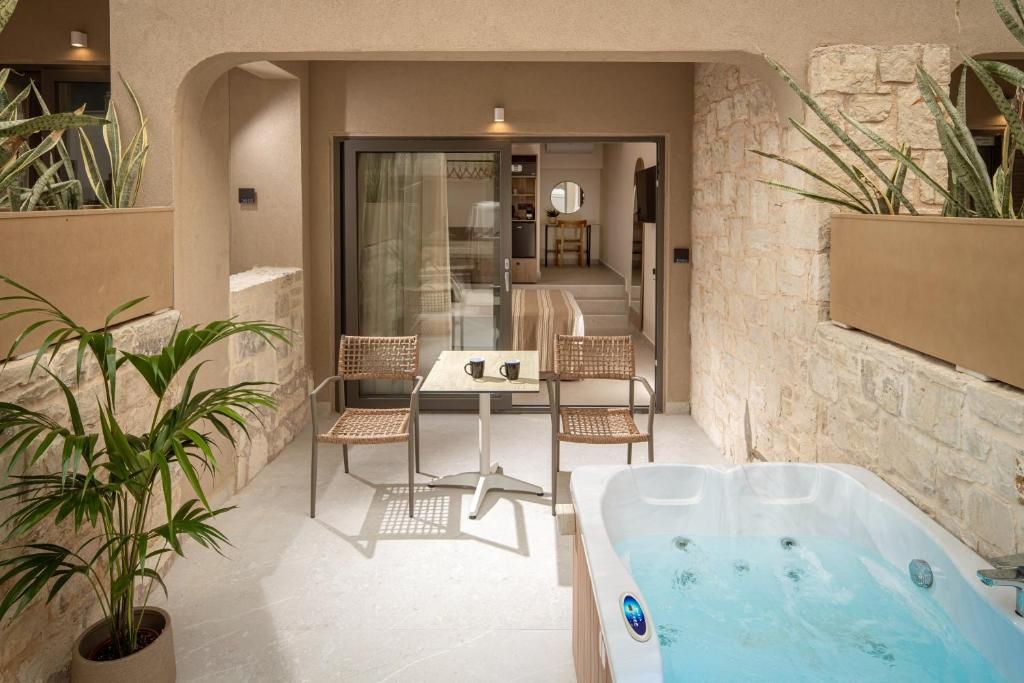 Infinity Blue Boutique Hotel & Spa - Adults Only фото 3