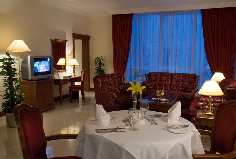 Grand Excelsior Hotel Sharjah фото 63