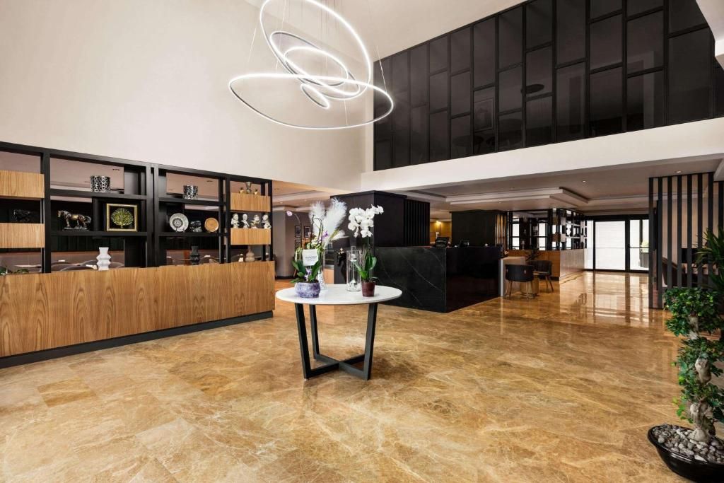 Days Inn by Wyndham Istanbul Arnavutkoy фото 11