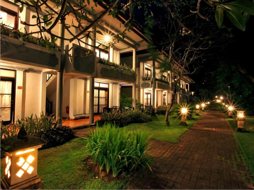 Puri Saron Hotel Seminyak фото 23