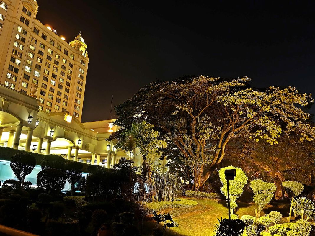 Waterfront Cebu City Hotel & Casino - Multiple Use Hotel фото 10