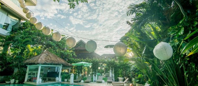 Фото отеля Bali Mystique Hotel and Apartments