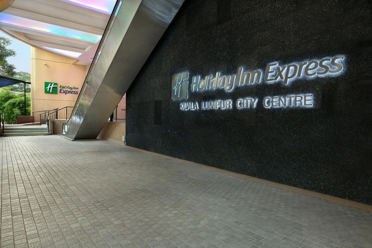 Holiday Inn Express Kuala Lumpur City Centre фото 28