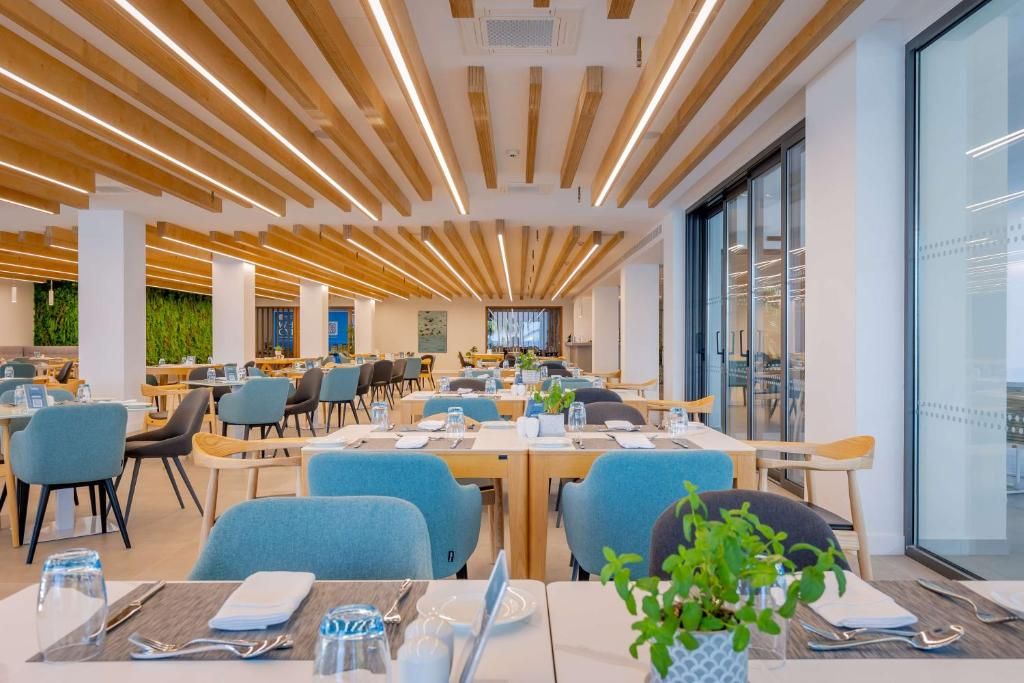 Radisson Beach Resort Larnaca фото 29