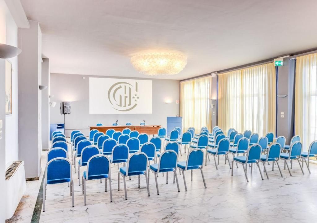 Grand Hotel Continental фото 19
