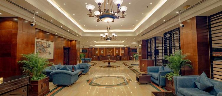 Фото отеля Luxe Grand Hotel