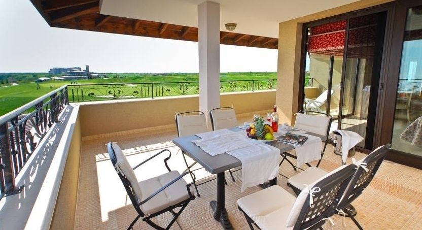 Club Residence at BlackSeaRama Golf фото 33