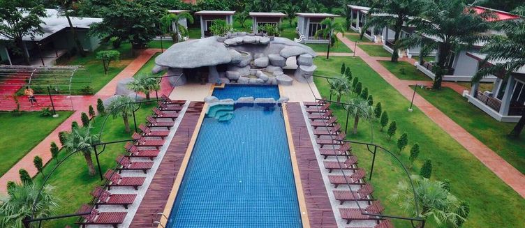 Фото отеля Khaolak Mountain View Resort