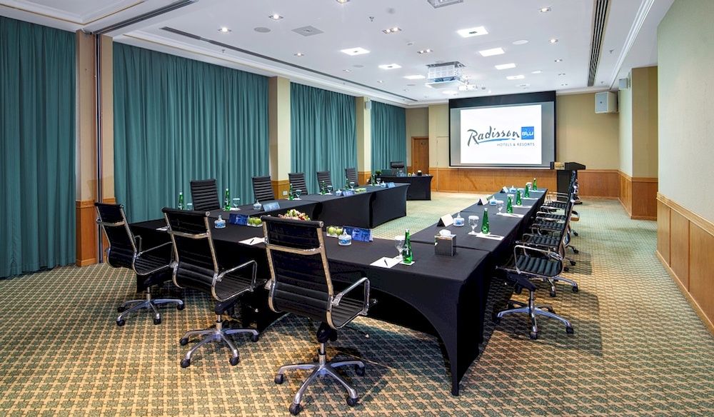 Radisson Blu Hotel & Resort, Al Ain фото 58