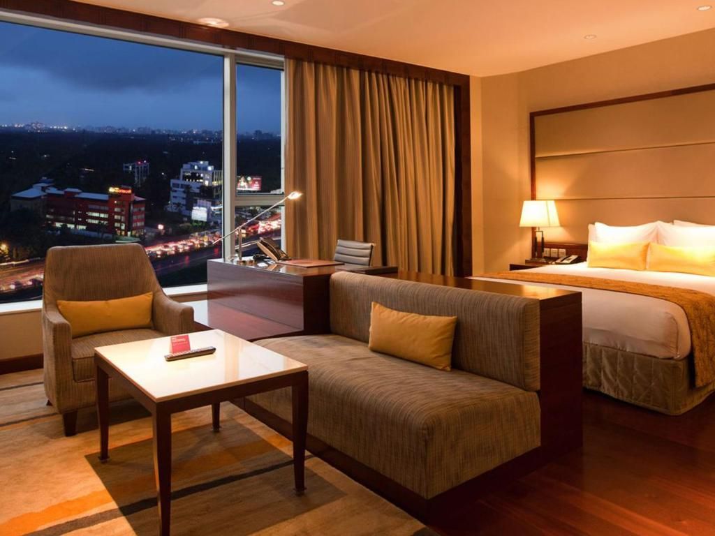 Crowne Plaza Kochi фото 30