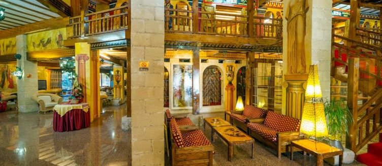 Фото отеля Roman Boutique Hotel