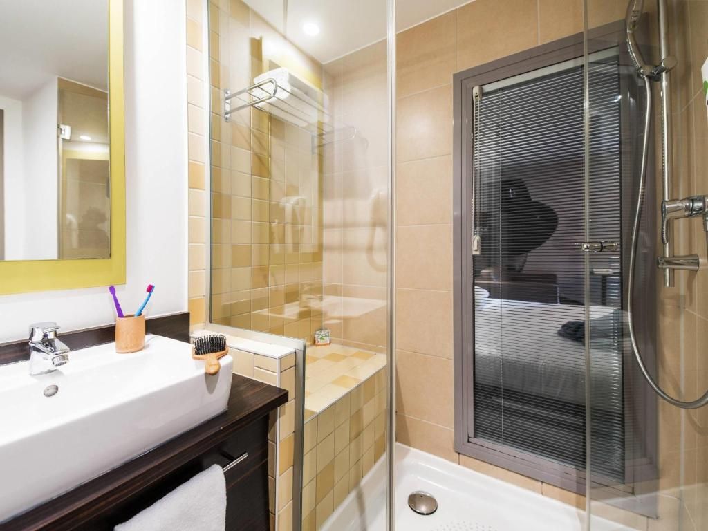 Ibis Styles Nice Vieux Port Hotel фото 28