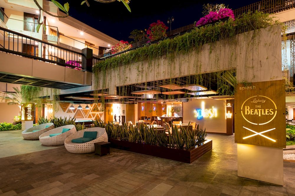 Vouk Hotel & Suites фото 53