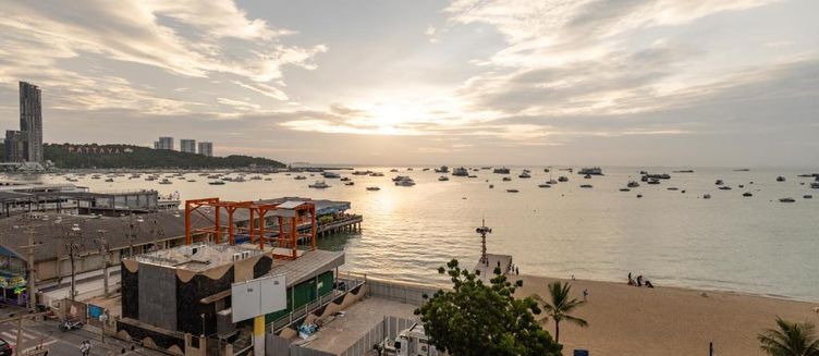 Фото отеля Mike Hotel